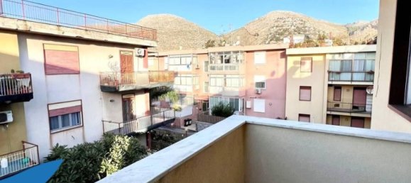 4 rooms Apartment in Palermo, Italy No. 274859 12