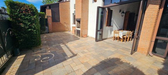 3 rooms House in Comacchio, Italy No. 278106 4