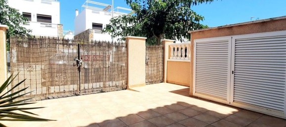 3 bedrooms Townhouse in Torre de la Horadada, Spain No. 185767 5