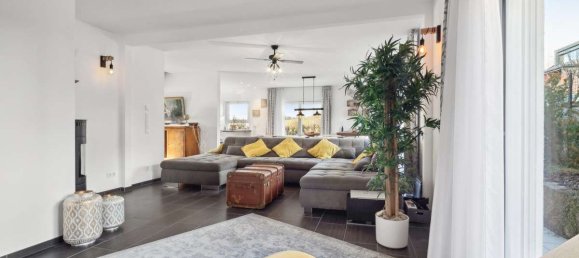 4 bedrooms House in Waldshut, Germany No. 90805 4