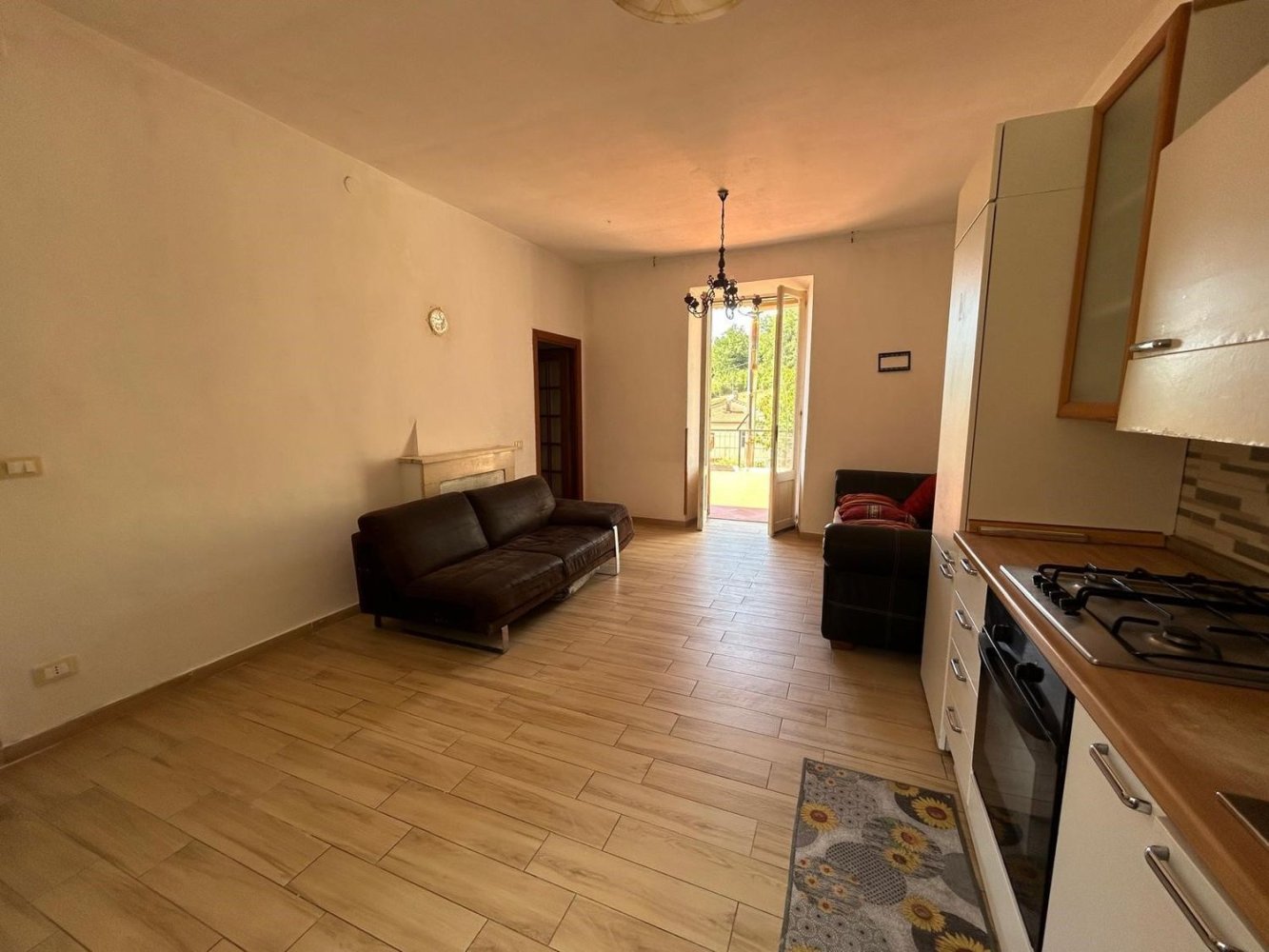 3 bedrooms Apartment in Poggio Bustone, Italy No. 384474