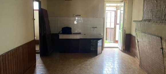 2 bedrooms House in Tournon-Saint-Martin, France No. 61537 10