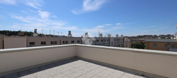 2 rooms Apartment in Trieste, Italy No. 282441 23