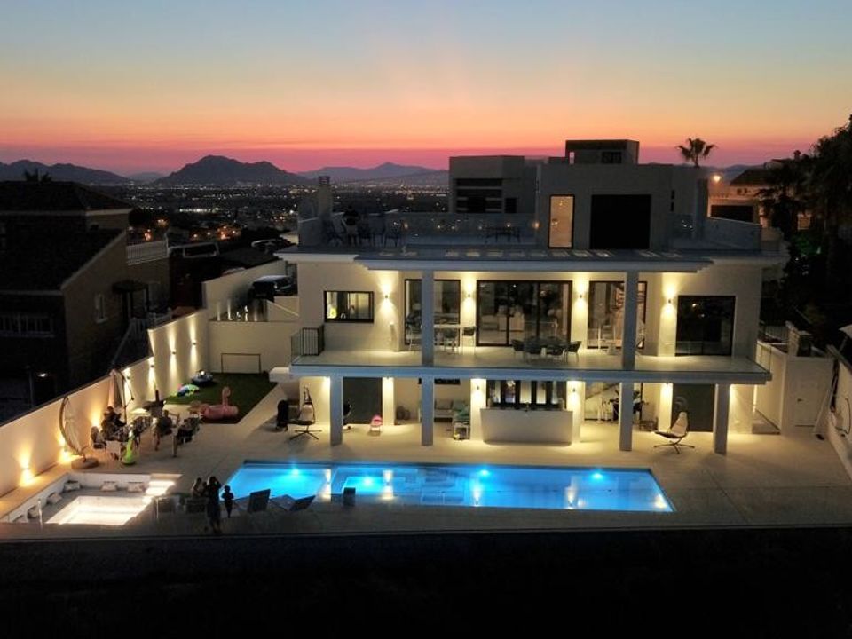 Вилла с 4 спальнями в Сьюдад Кесада, Испания № 189264