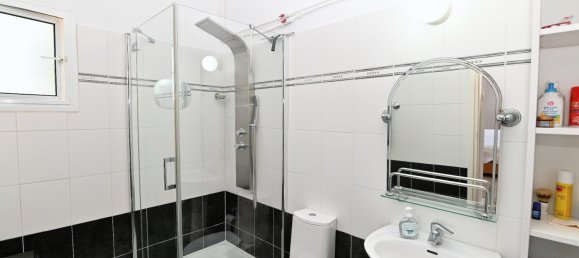 4 bedrooms Apartment in Deryneia, Cyprus No. 22784 23