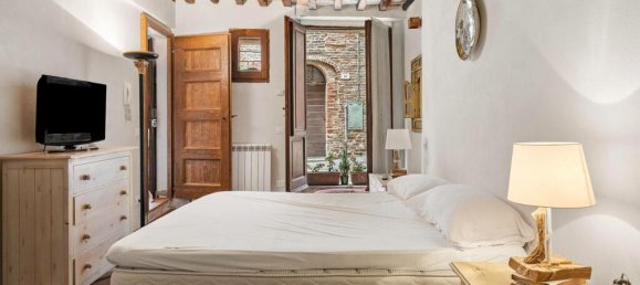 4 Schlafzimmer Wohnung in Città della Pieve, Italy, Nr. 53678 13