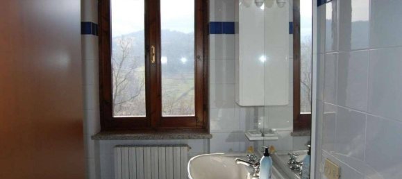 3 rooms Villa in Zavattarello, Italy No. 163770 7
