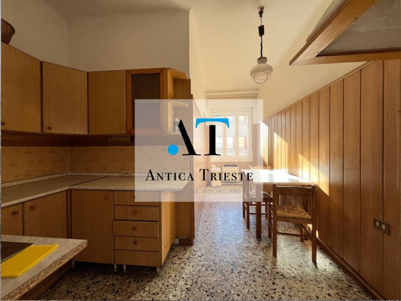 Apartamento T1 em Trieste, Italy N.º 210842