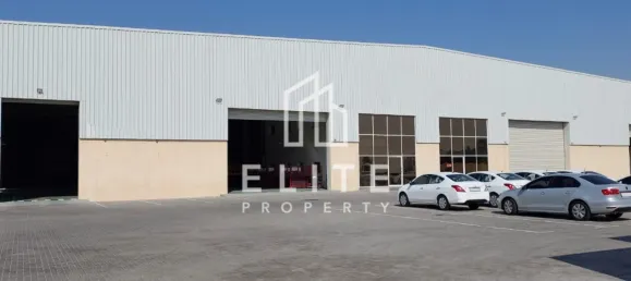 7118m² Warehouse in Dubai, UAE No. 97769 27