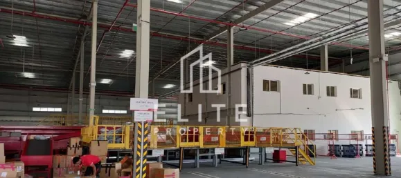 7118m² Warehouse in Dubai, UAE No. 97769 9