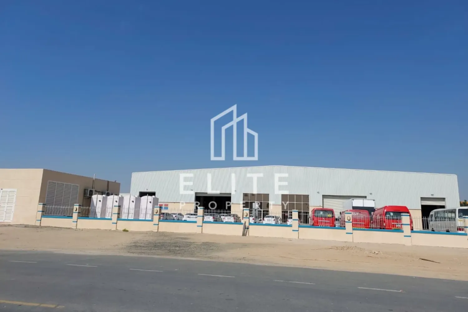 Склад 7118м² в Дубай, ОАЭ № 97769