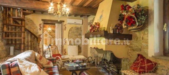 8 Schlafzimmer Haus in Buti, Italy, Nr. 15598 13