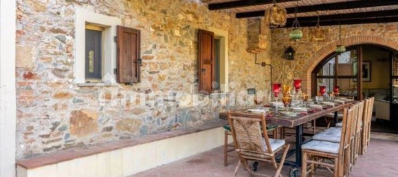 8 Schlafzimmer Haus in Buti, Italy, Nr. 15598 18