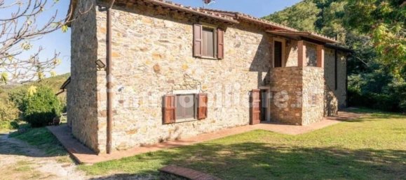8 Schlafzimmer Haus in Buti, Italy, Nr. 15598 5