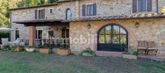 8 Schlafzimmer Haus in Buti, Italy, Nr. 15598 19