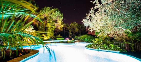 8 bedrooms Villa in Malaga, Spain No. 104575 10