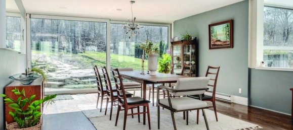 5 bedrooms House in Hamilton, Canada No. 101 4