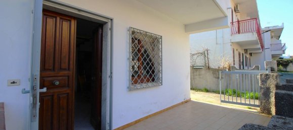 3 bedrooms House in Montauro, Italy No. 372770 5