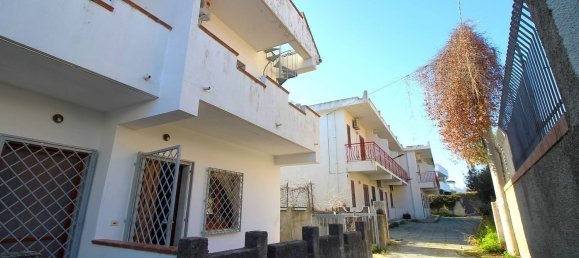 3 bedrooms House in Montauro, Italy No. 372770 2