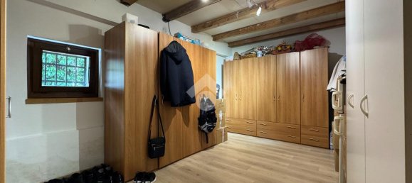 Casa de 4 dormitorios en Vittorio Veneto, Italy No. 272097 15