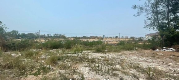 16000m² Commercial property in Pattaya, Thailand No. 15406 3