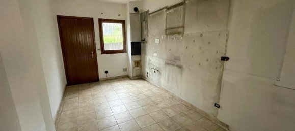 Casa de 2 habitaciónes en Udine, Italy No. 110536 3