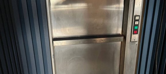 96m² Commercial property in Genoa, Italy No. 238860 21