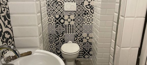 96m² Commercial property in Genoa, Italy No. 238860 18