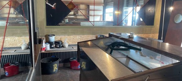 96m² Commercial property in Genoa, Italy No. 238860 11