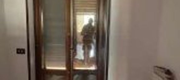 Дом с 6 комнатами в Априлия, Италия № 98637 12