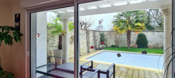 4 bedrooms Villa in Baule, France No. 83172 5