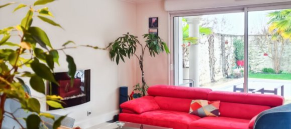 4 bedrooms Villa in Baule, France No. 83172 6