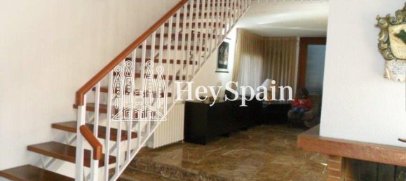 6 bedrooms House in Coma-Ruga, Spain No. 558 16
