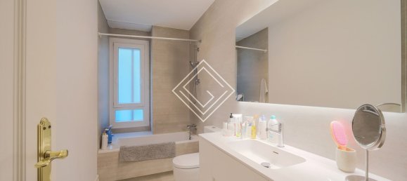 4 غرف نوم شقة في Madrid, Spain رقم 152847 12