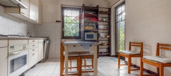 6 rooms House in Gallarate, Italy No. 312014 11