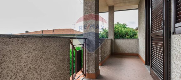 6 rooms House in Gallarate, Italy No. 312014 21