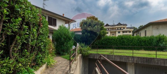 6 rooms House in Gallarate, Italy No. 312014 7