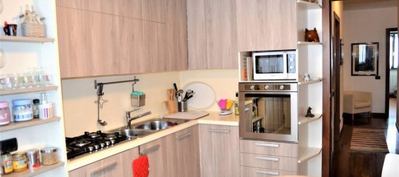 2 Schlafzimmer Wohnung in Monza, Italy, Nr. 83783 6