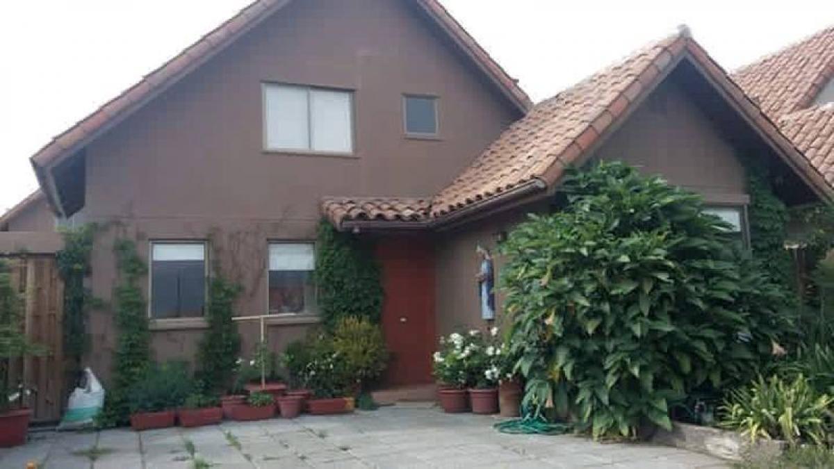 3 bedrooms House in Chacabuco, Chile No. 2615