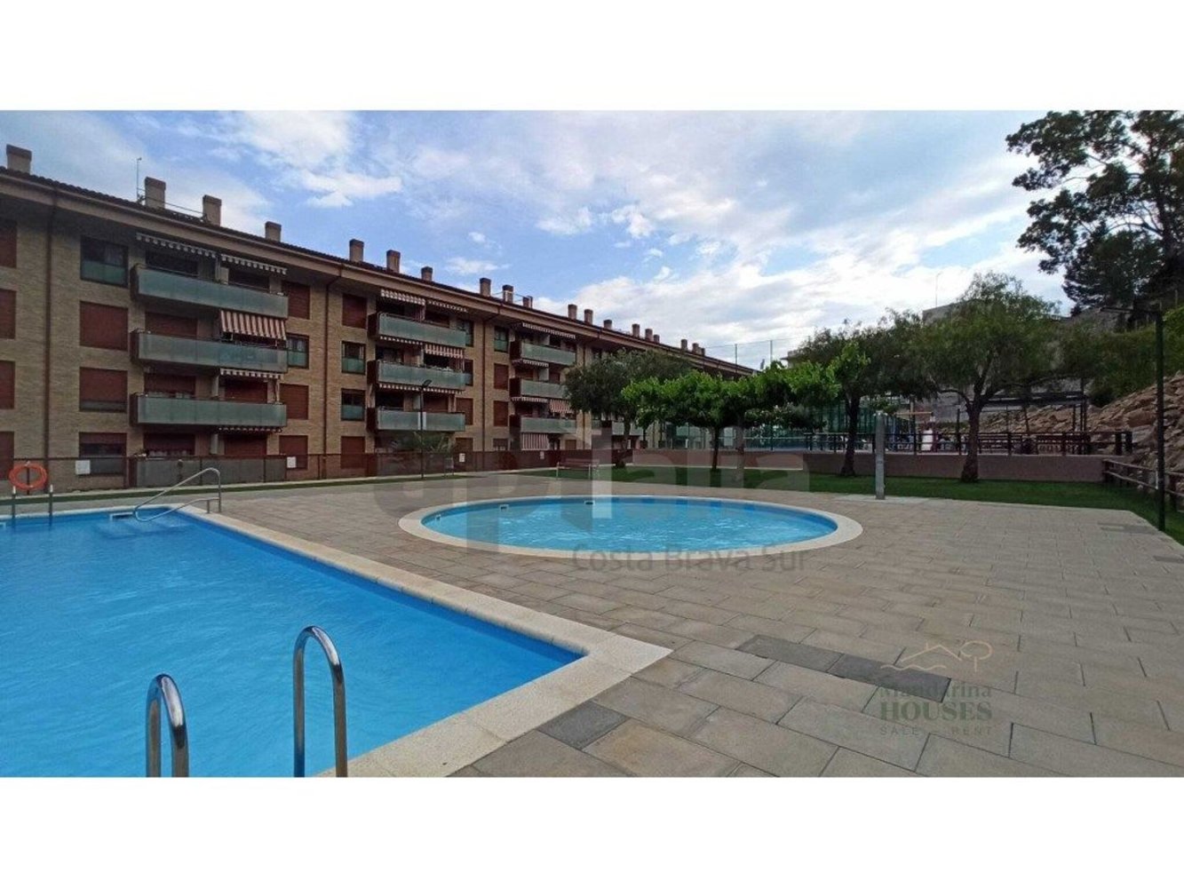 Apartamento de 2 dormitorios en Lloret de Mar, Spain No. 218876