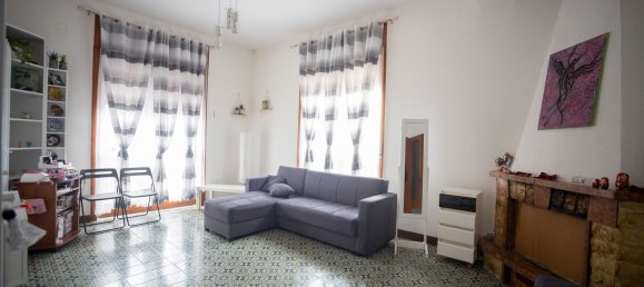 4 Schlafzimmer Wohnung in Pontecagnano Faiano, Italy, Nr. 323302 5