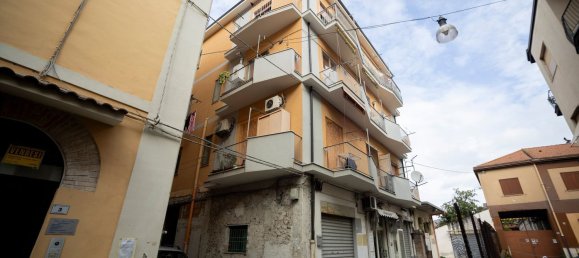 4 Schlafzimmer Wohnung in Pontecagnano Faiano, Italy, Nr. 323302 26