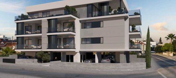 3 bedrooms Penthouse in Agios Athanasios, Cyprus No. 7962 5