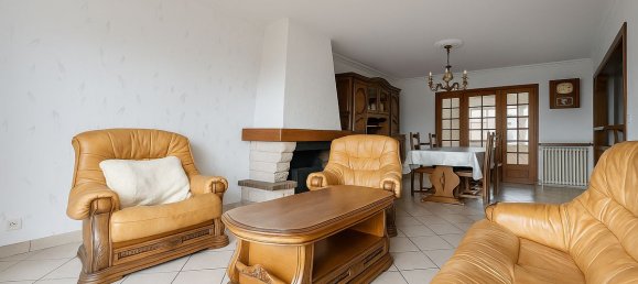 3 bedrooms House in Cappelle-la-Grande, France No. 330285 3