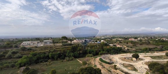 Apartamento de 3 dormitorios en Floridia, Italy No. 288495 47