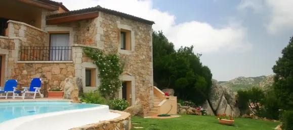 Villa de 3 dormitorios en Arzachena, Italy No. 366017 3