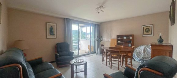 3 bedrooms Apartment in Eybens, France No. 355427 5