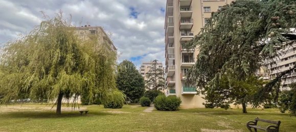 3 bedrooms Apartment in Eybens, France No. 355427 11