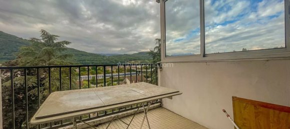 3 bedrooms Apartment in Eybens, France No. 355427 8