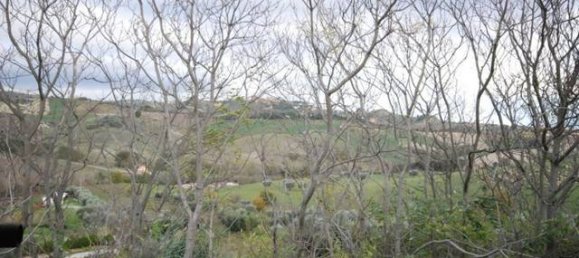 4 bedrooms House in Castel di Lama, Italy No. 118824 15